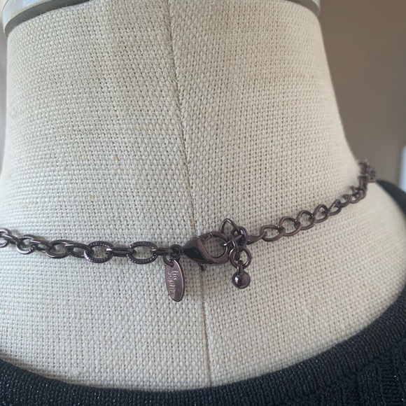 Necklace - Picture 3 of 5